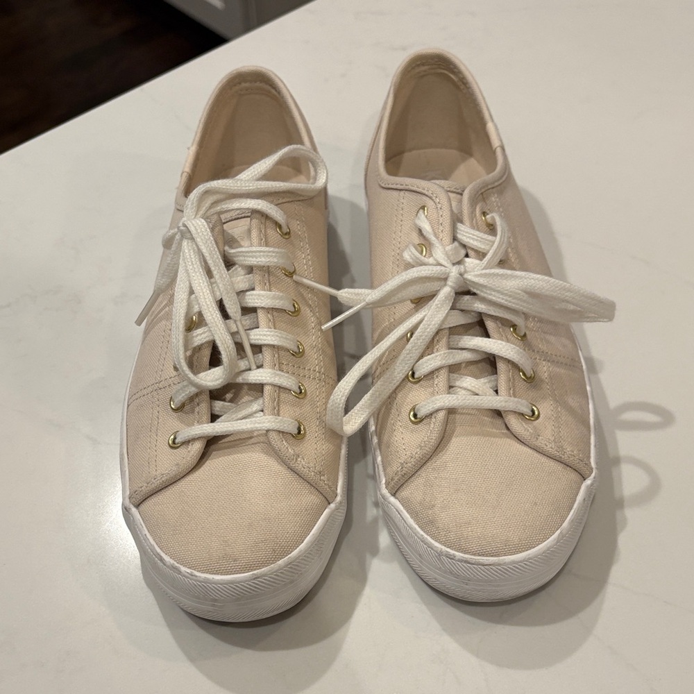 Women's Keds Cream Canvas Sneakers size 9
